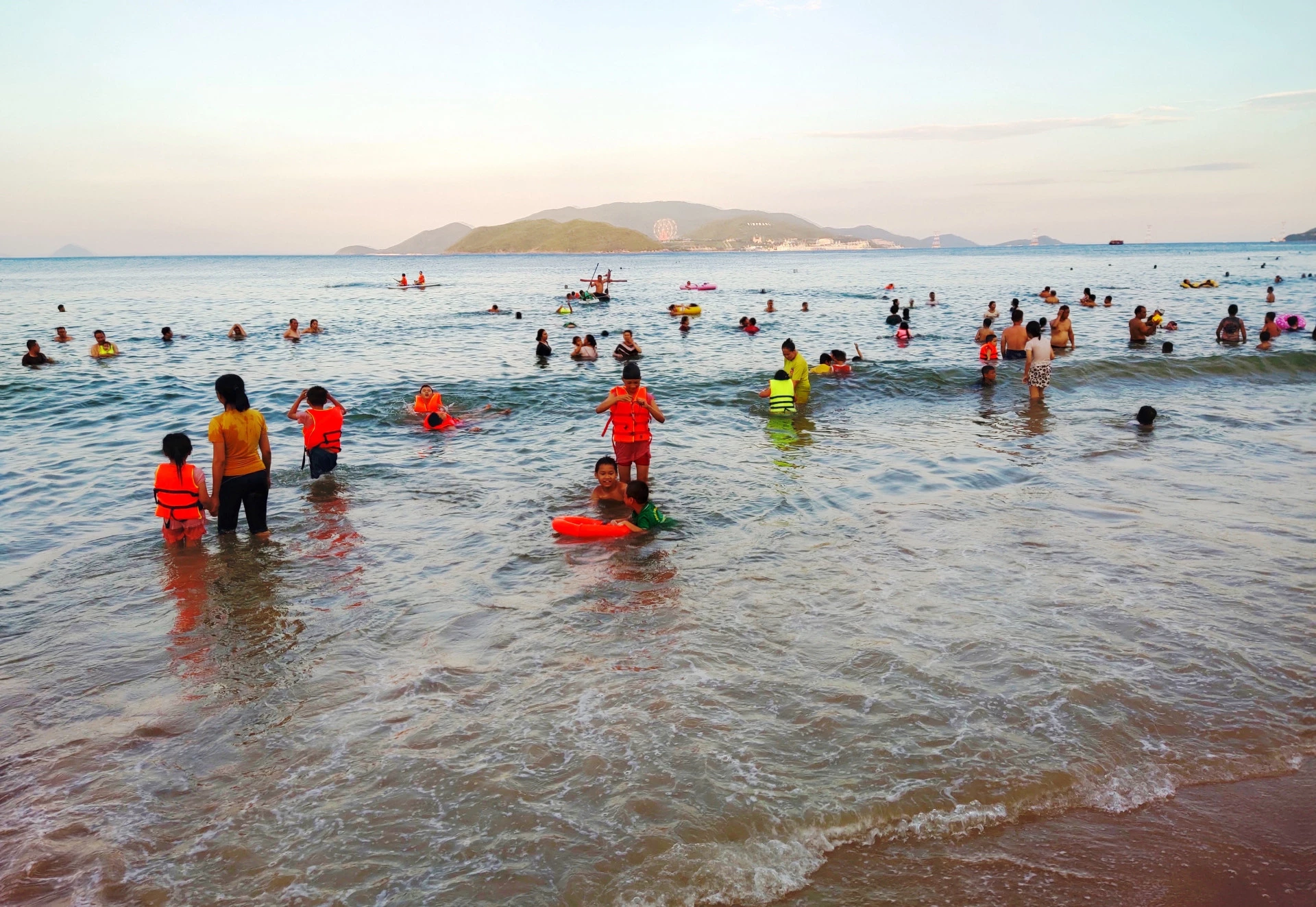 Đảm bảo môi trường sống an toàn phòng, chống tai nạn, thương tích và đuối nước cho trẻ em