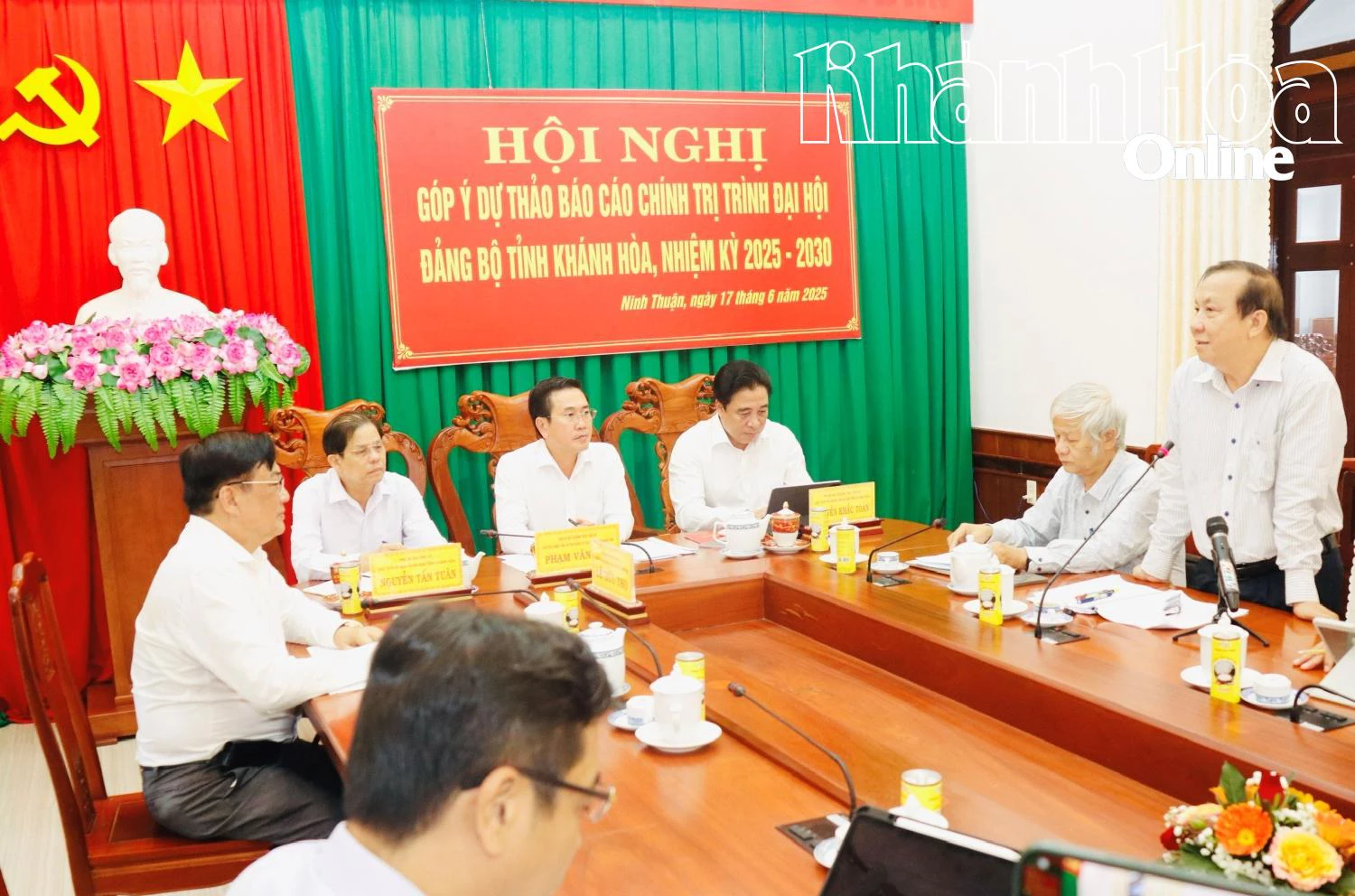 Các chuyên gia, nhà khoa học, trí thức tỉnh Ninh Thuận góp ý dự thảo Báo cáo chính trị trình Đại hội Đảng bộ tỉnh Khánh Hòa nhiệm kỳ 2025 - 2030