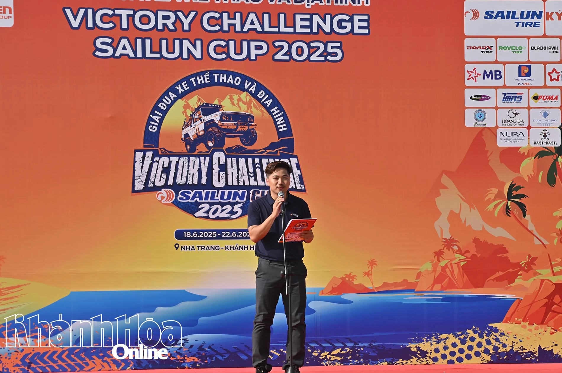 Ông Trần Anh Dũng-Giám đốc Điều hành Sailun Việt Nam, Nhà tài trợ chính giải đấu phát biểu.