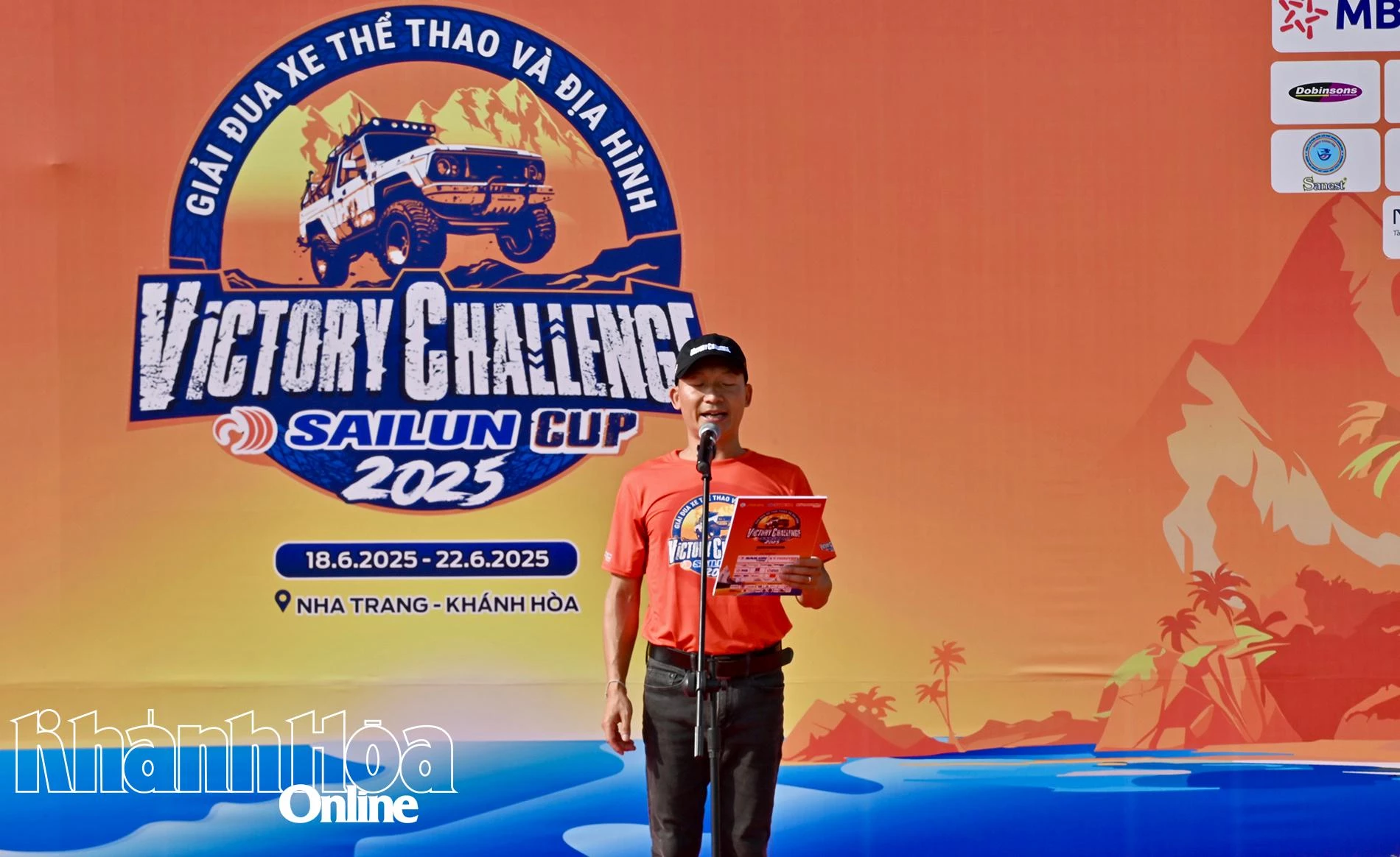 Ông Đoàn Kiều Dũng-Chủ tịch HĐQT Công ty Tập đoàn Kỷ Nguyên, đồng Ban tổ chức giải phát biểu.