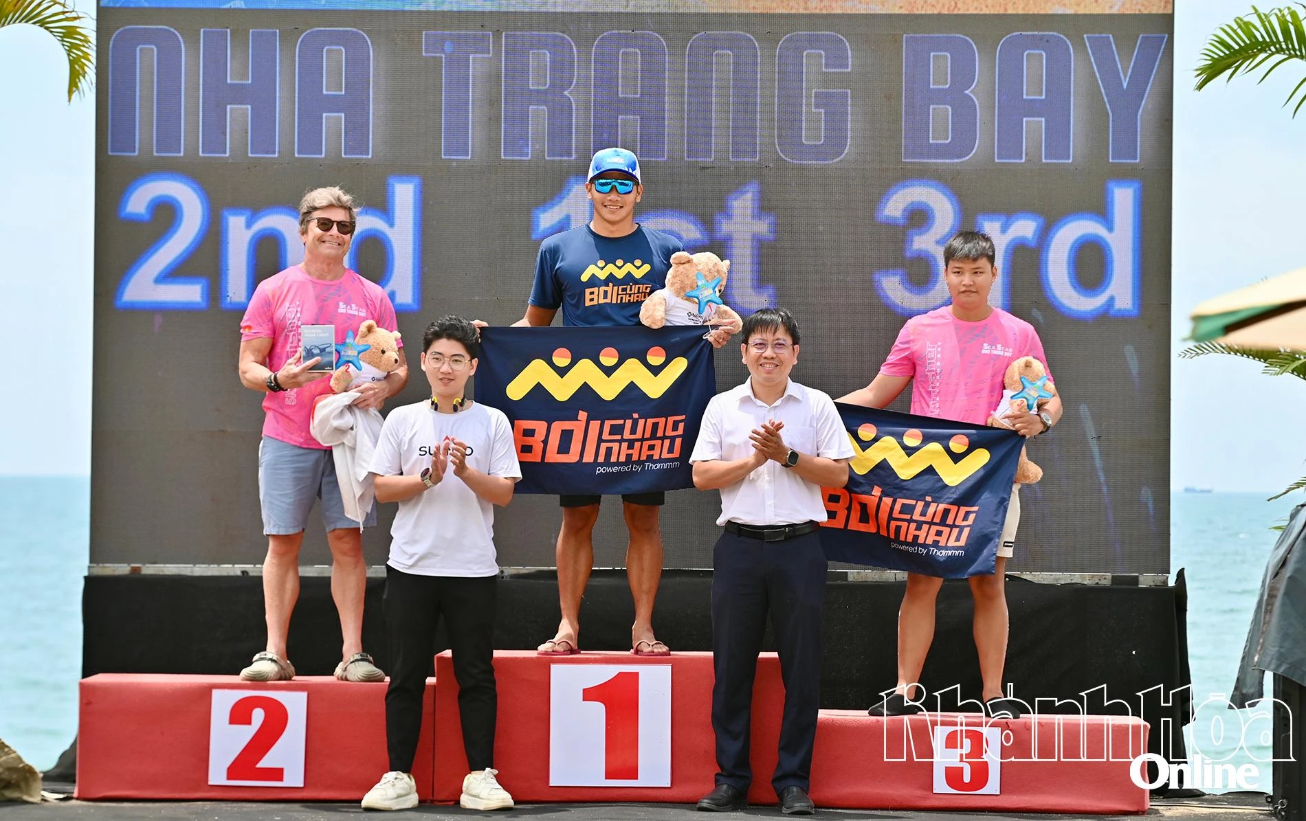 Trao 102 giải thưởng Giải bơi Sea Star Nha Trang Bay 2025