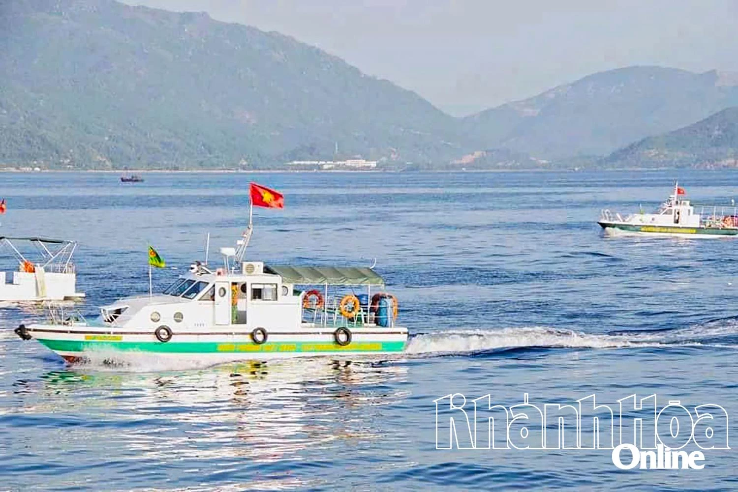 UBND tỉnh yêu cầu phải lên phương án chi tiết, cụ thể nhằm đảm bảo an toàn tuyệt đối cho hành khách tham dự sự kiện Hoa hậu Hoàn vũ Việt Nam năm 2025.
