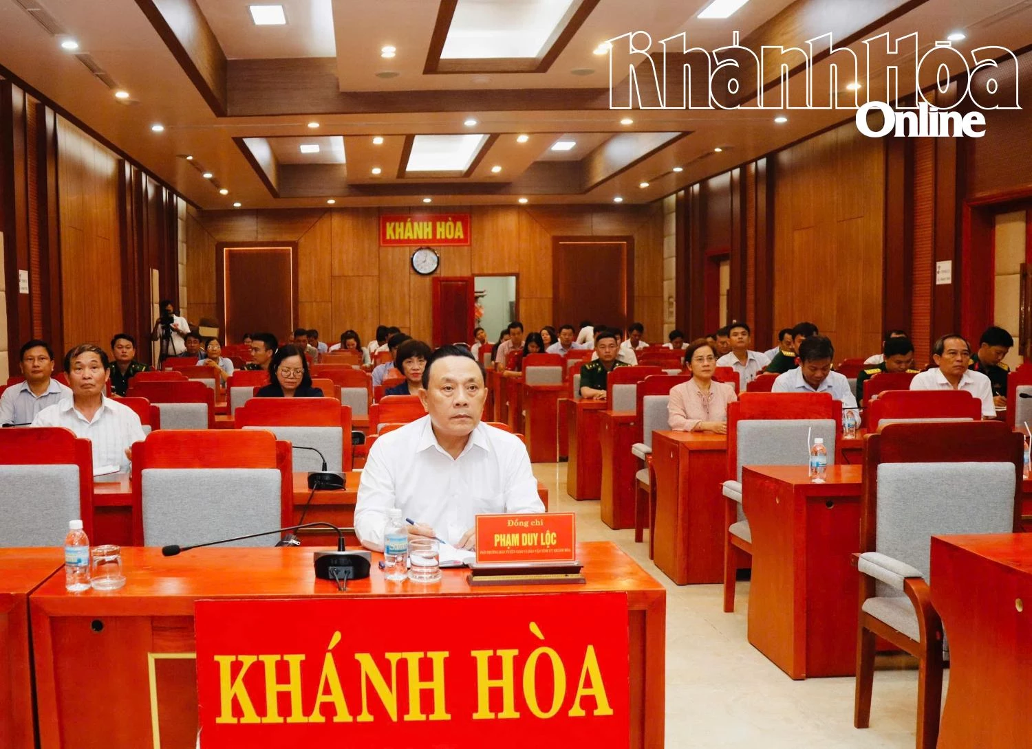 Hội nghị báo cáo viên trung ương tháng 6-2025