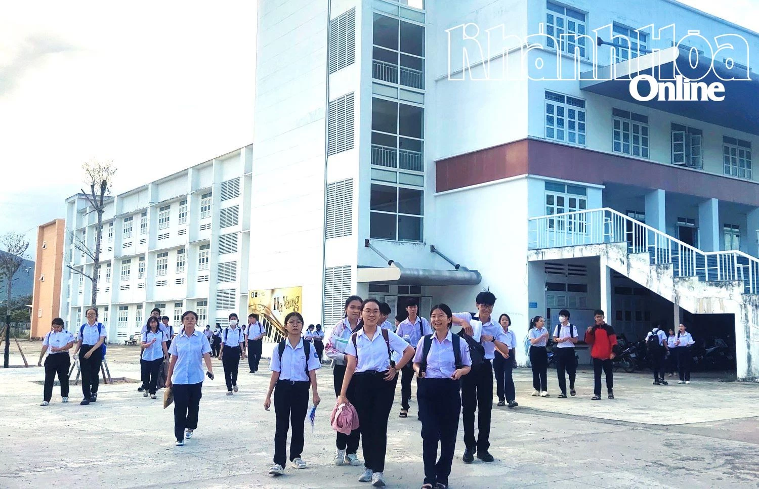 540 thí sinh dự thi vào lớp 10 Trường THPT Chuyên Lê Quý Đôn