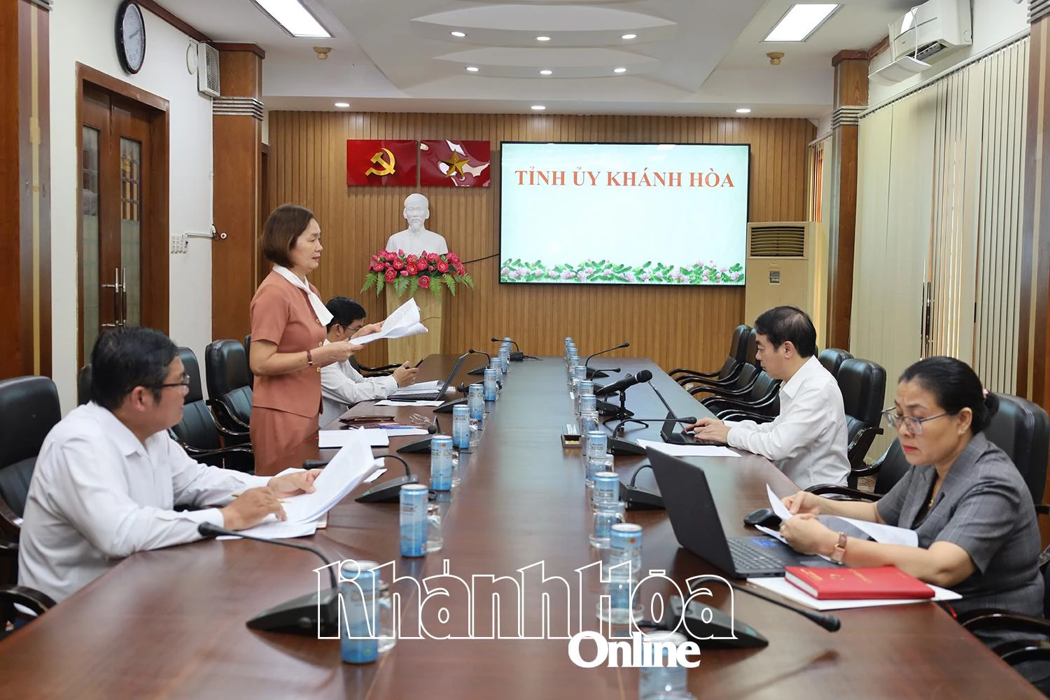 Hoàn thành xây dựng, chuẩn hóa đầu công việc của cấp xã mới trước ngày 15-6