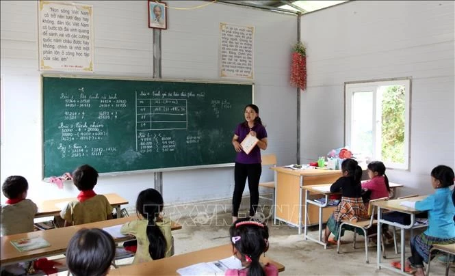 Quốc hội thông qua Luật Nhà giáo và những điểm nổi bật