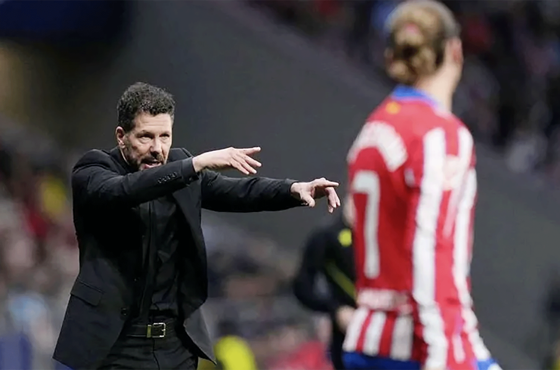 Phải chăng Diego Simeone đã không thể theo kịp thời đại?