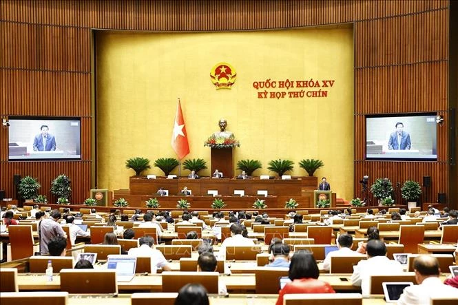 Ngày 19/6, Quốc hội tiến hành chất vấn và trả lời chất vấn