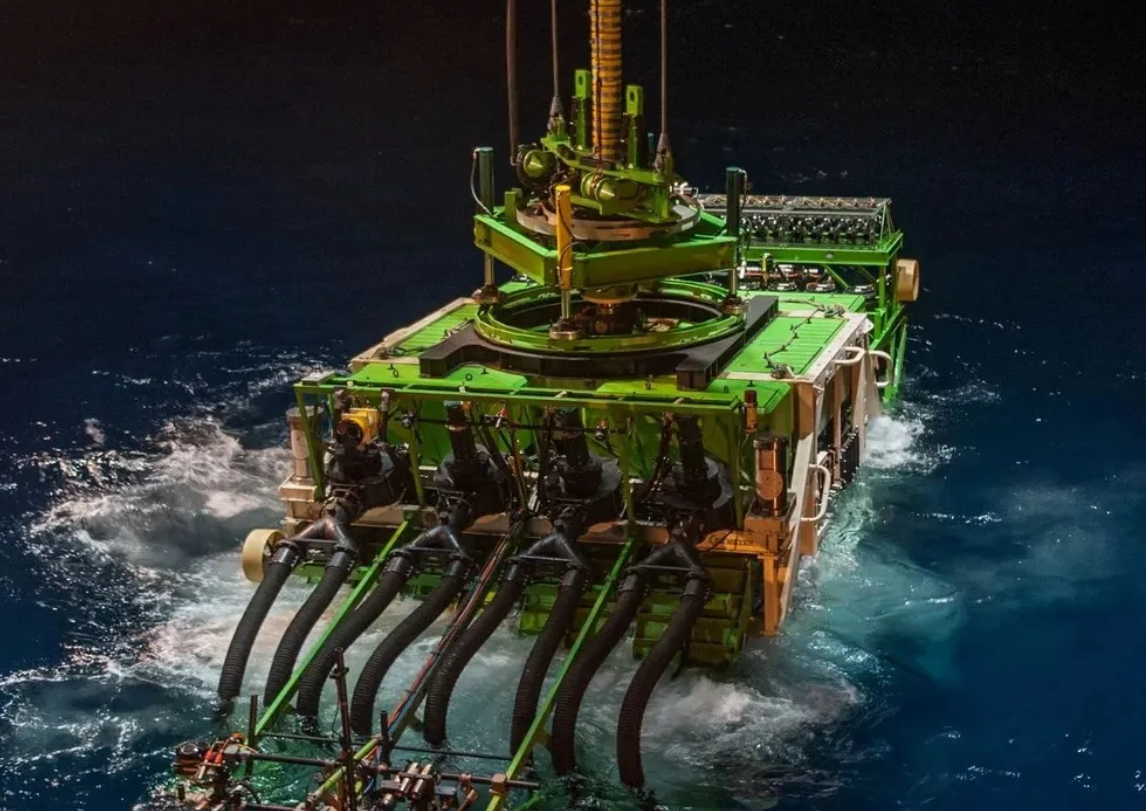 'Cuộc chiến' âm thầm Mỹ - Trung dưới đáy Thái Bình Dương