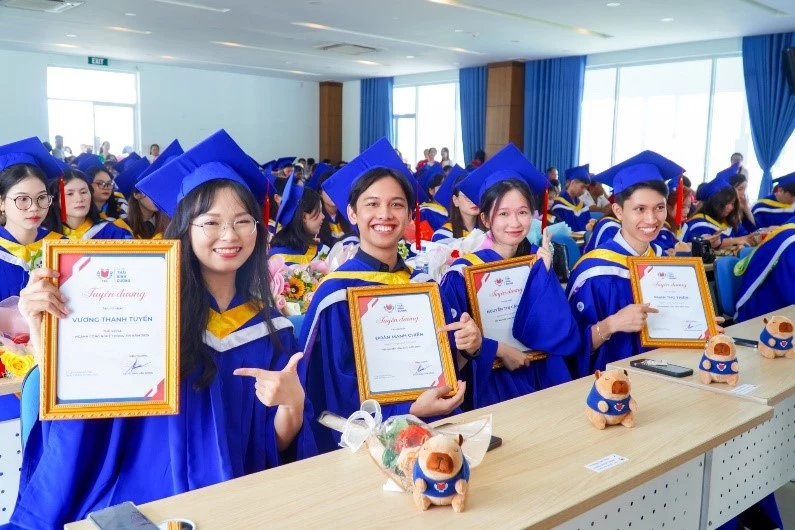 First generation of university graduates who began studies at Covid-19 onset