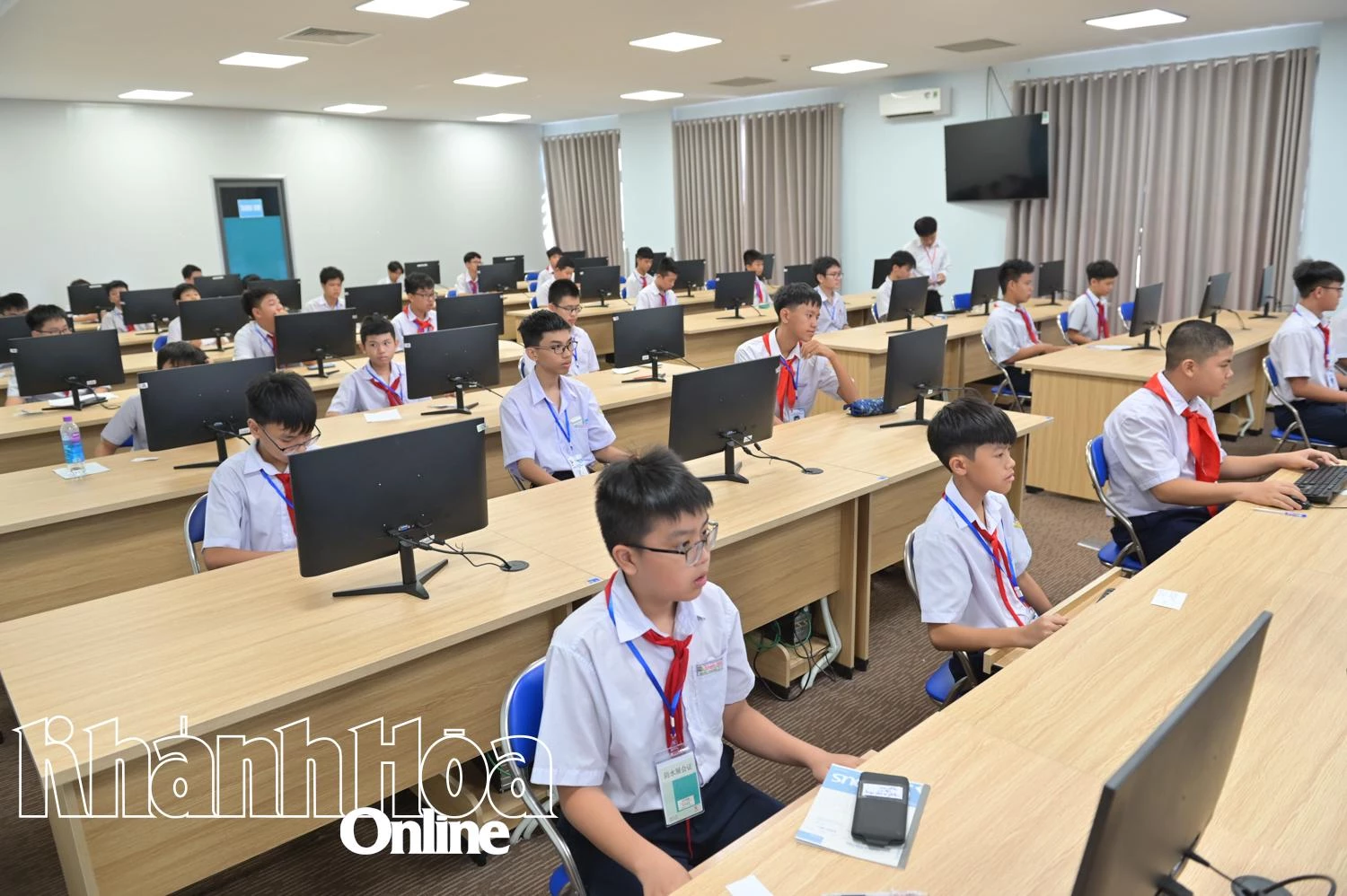 215 thí sinh tham gia Hội thi Tin học trẻ tỉnh Khánh Hòa lần thứ 30