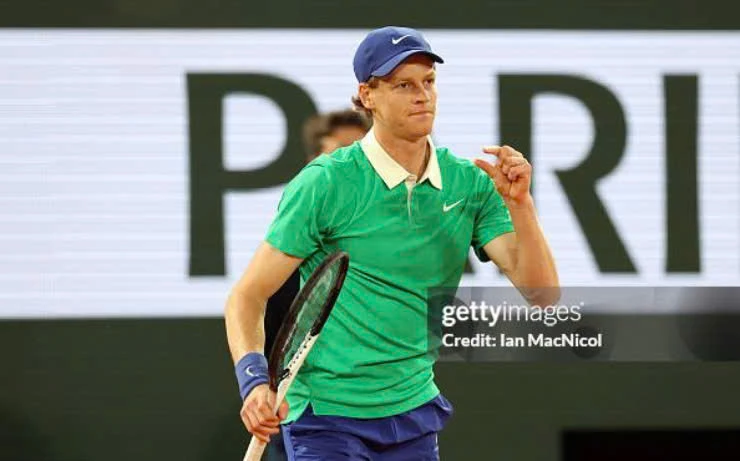 Roland Garros: Chiến thắng hủy diệt của tay vợt số 1 thế giới Sinner