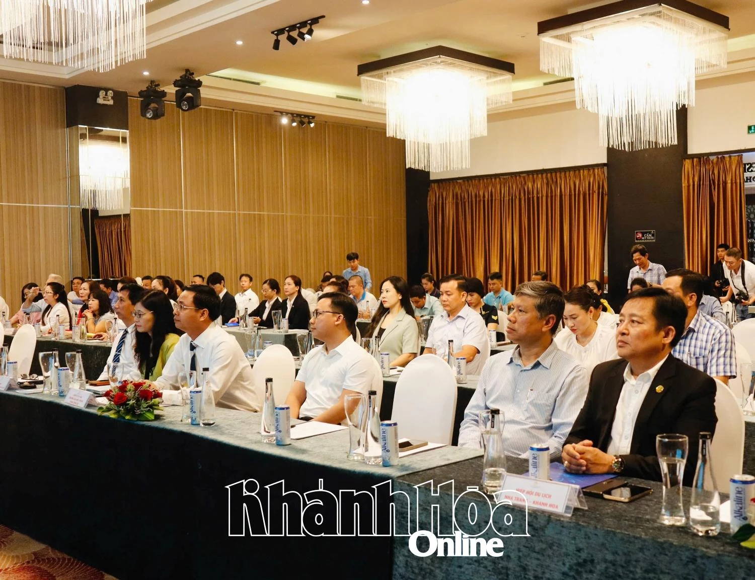 Đại biểu dự Lễ công bố Bộ Tiêu chuẩn Du lịch xanh tỉnh Khánh Hòa