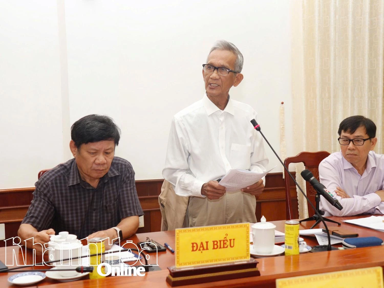  Đại biểu phát biểu tại hội nghị