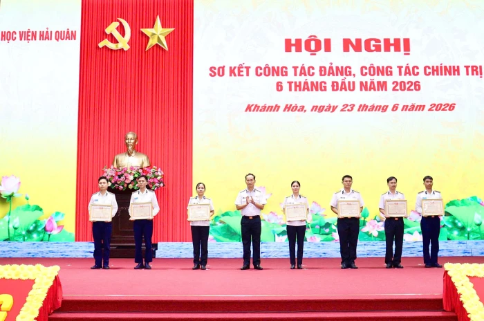 Học viện Hải quân hoàn thành tốt nhiệm vụ công tác đảng, công tác chính trị 6 tháng đầu năm
