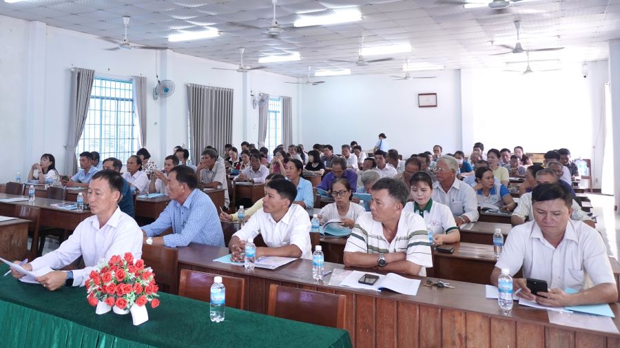 Các học viên tham dự lớp tập huấn.