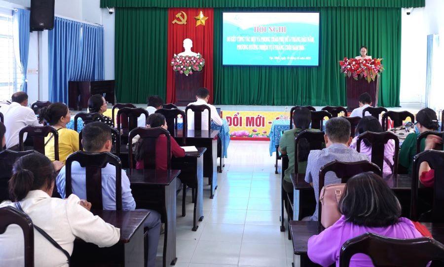Hội Liên hiệp Phụ nữ xã Vạn Ninh triển khai nhiệm vụ 6 tháng cuối năm 2026