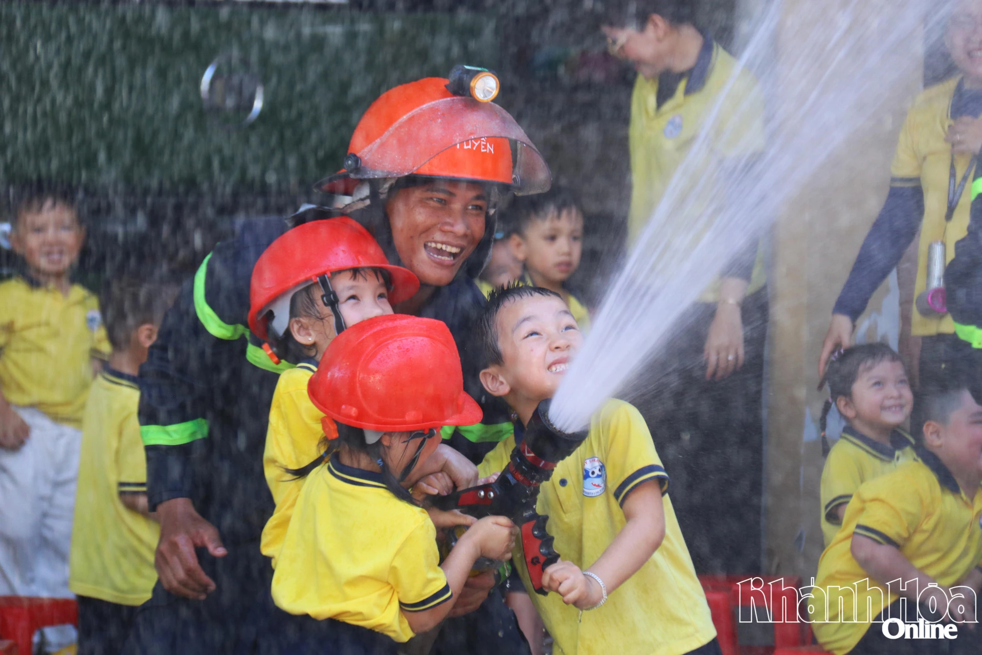 Khởi động Chiến dịch Thanh niên Công an tình nguyện hè năm 2026