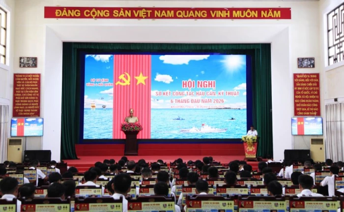 Vùng 4 Hải quân sơ kết công tác hậu cần, kỹ thuật 6 tháng đầu năm 2026