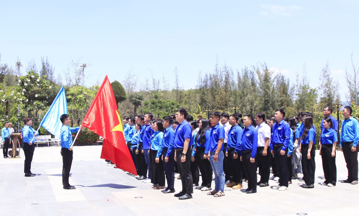 Bộ Tư lệnh Vùng 4 Hải quân phối hợp tổ chức chương trình “Biên giới, biển đảo trong tim tôi”