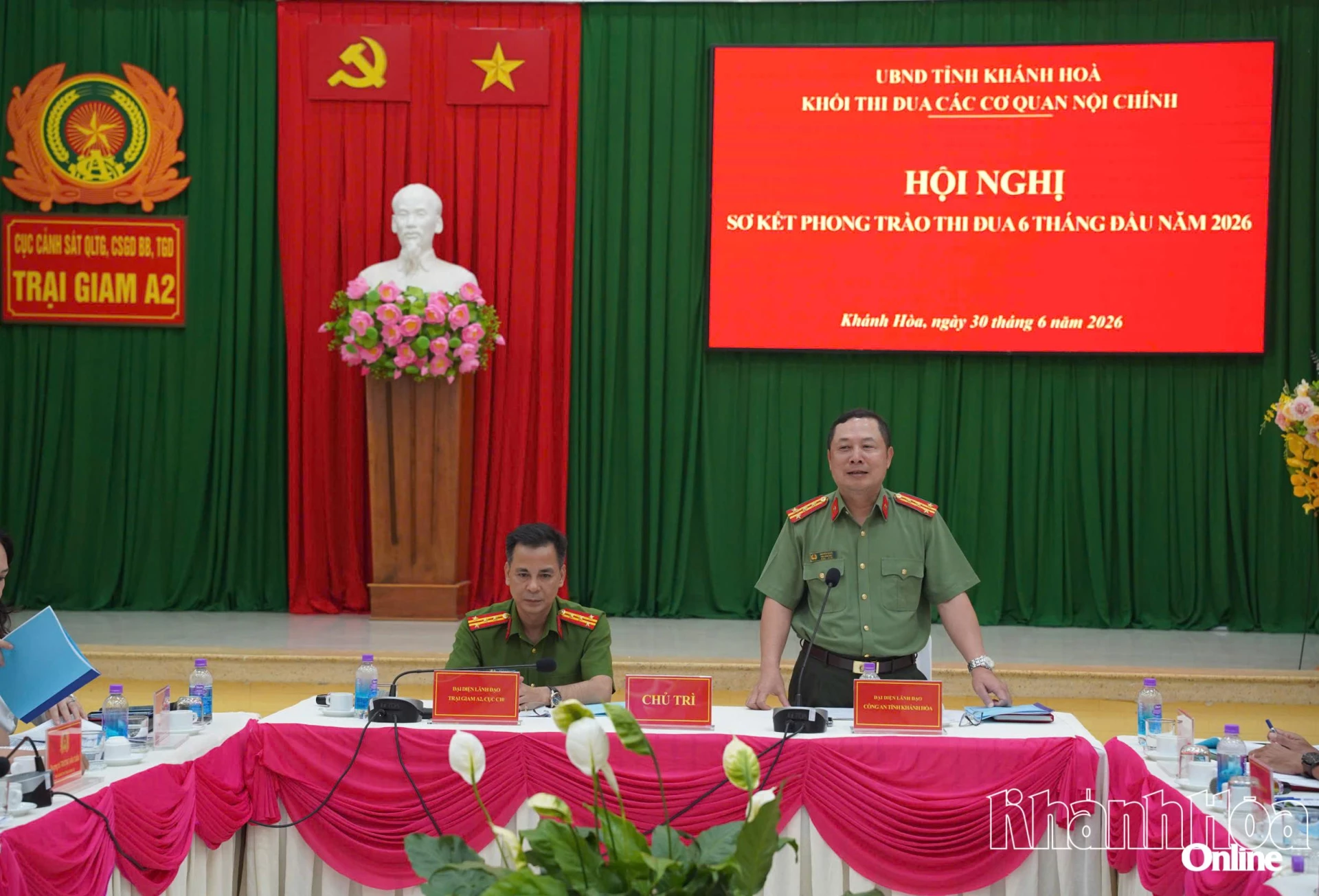 Đại tá Nguyễn Quân phát biểu kết luận tại hội nghị.