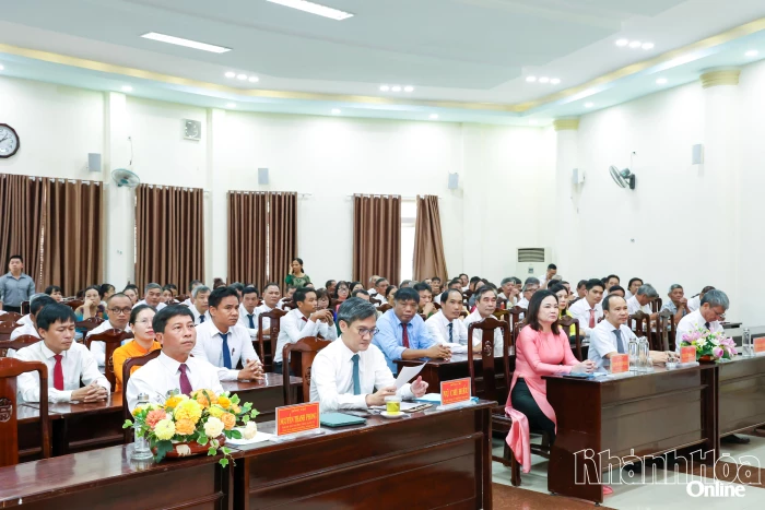 Phường Ninh Hòa công bố và chỉ định nhân sự của 22 tổ dân phố