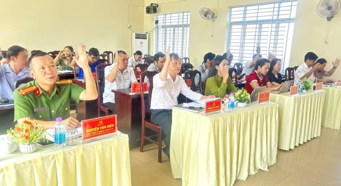 Hội nghị chuyên đề Đảng ủy xã Đông Khánh Sơn 