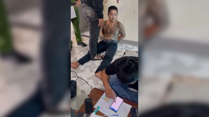 [Video] Triệt xóa đường dây tổ chức đánh bạc dưới hình thức cá độ bóng đá qua mạng