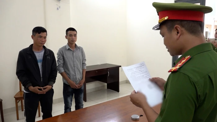 [Video] Khởi tố 2 đối tượng sản xuất, buôn bán phân bón, thuốc bảo vệ thực vật giả