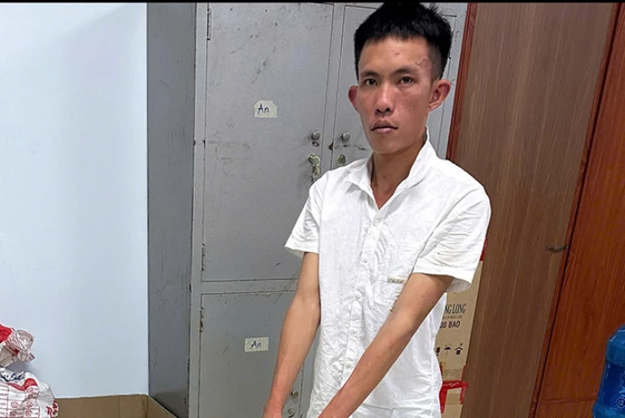 [Video] Công an xã Tây Ninh Hòa bắt giữ đối tượng tàng trữ ma túy, phát hiện người bị truy nã