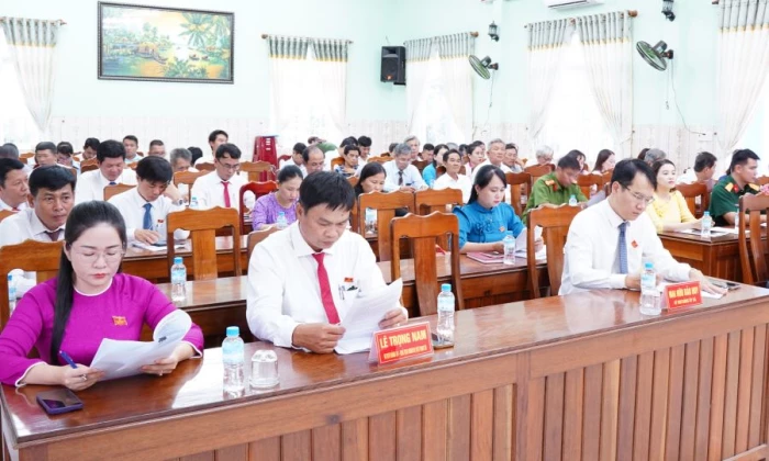 Kỳ họp chuyên đề HĐND xã Vạn Thắng khóa XIV