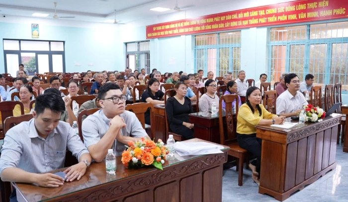 Hội Nông dân tỉnh tập huấn nâng cao năng lực quản lý kinh tế tập thể tại xã Vạn Thắng