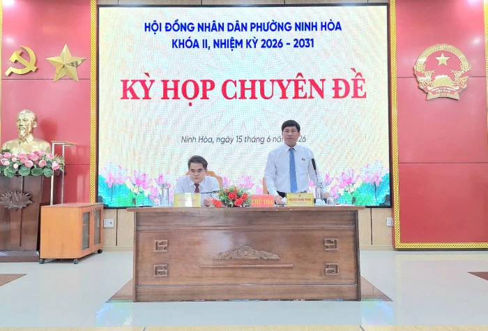 Phường Ninh Hòa thông qua Nghị quyết về việc thành lập, sắp xếp, tổ chức lại, đổi tên tổ dân phố