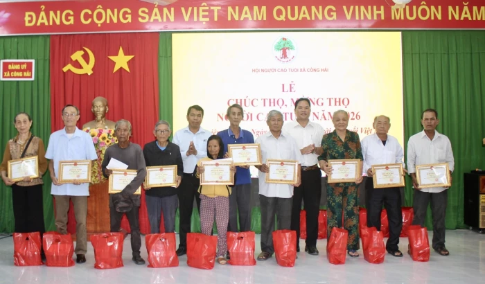 Xã Công Hải họp mặt kỷ niệm 85 năm Ngày truyền thống Người cao tuổi Việt Nam