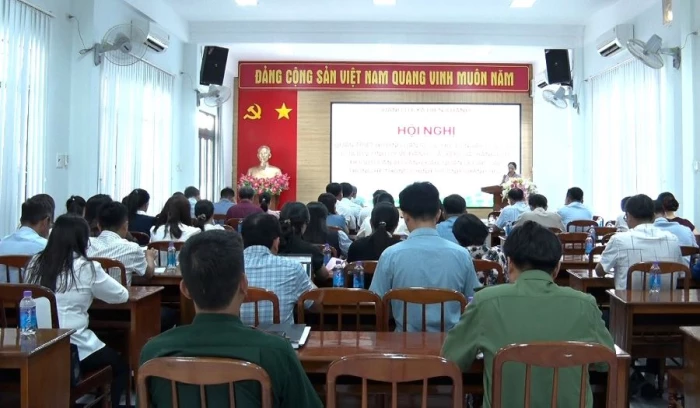 Xã Diên Khánh quán triệt về đánh giá, xếp loại cán bộ lãnh đạo, quản lý hằng quý