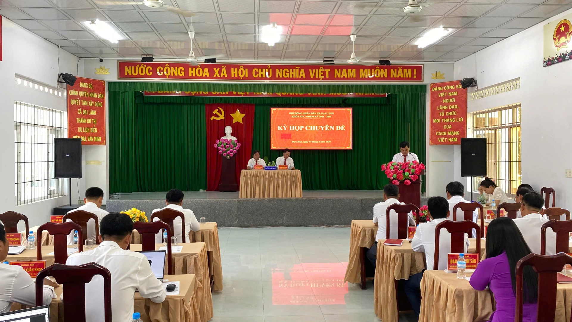 HĐND xã Đại Lãnh thông qua đề án sắp xếp thôn