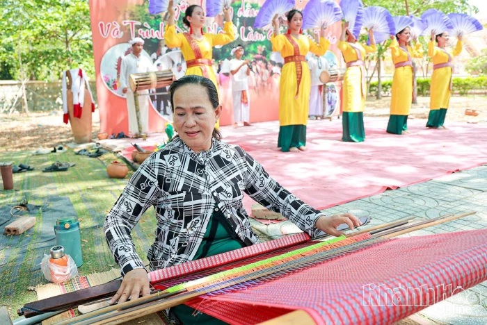 Sẵn sàng cho ngày hội lớn của đồng bào Chăm