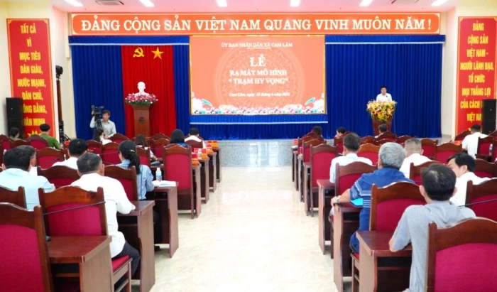 Xã Cam Lâm ra mắt mô hình “Trạm hy vọng”