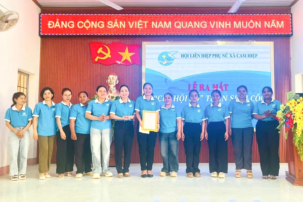 Ra mắt mô hình Chi hội số thôn Suối Cốc.