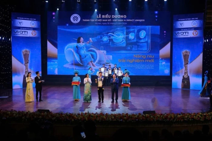 Vietnam Airlines giành cú đúp giải thưởng chuyển đổi số và sức mạnh mềm