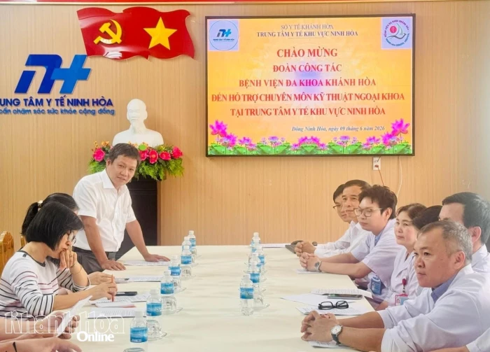 Sẽ tăng cường hỗ trợ chuyên môn cho Trung tâm Y tế khu vực Ninh Hòa