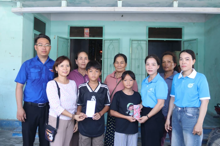 Tổ Phụ nữ hành động vì cộng đồng, phường Đông Ninh Hòa: Lan tỏa tinh thần nhân ái 