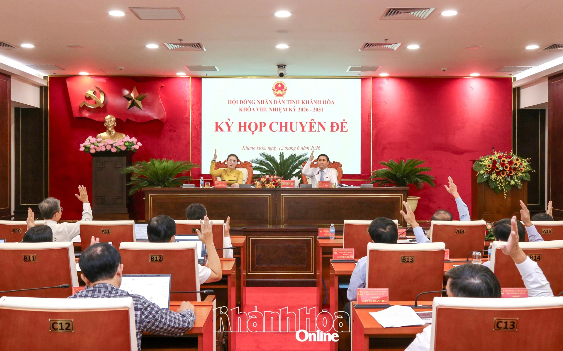 Quang cảnh tại kỳ họp.