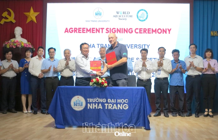 Trường Đại học Nha Trang ký kết hợp tác tổ chức Hội nghị APA 2027