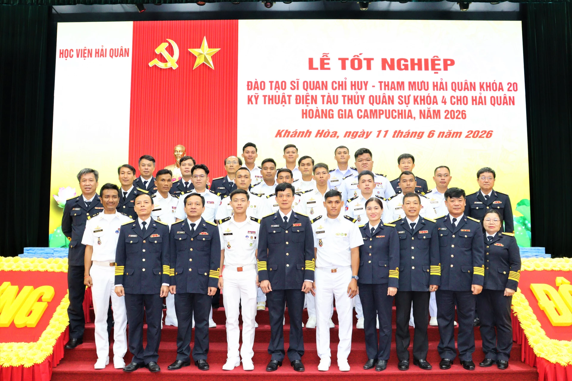 Học viện Hải quân tổ chức lễ tốt nghiệp đào tạo sĩ quan cho Hải quân Hoàng gia Campuchia