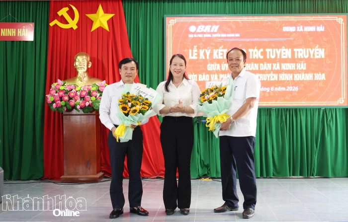 UBND xã Ninh Hải ký kết hợp tác tuyên truyền với Báo và Phát thanh, Truyền hình Khánh Hòa