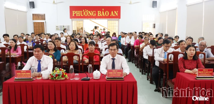 Phường Bảo An công bố các nghị quyết, quyết định về sắp xếp tổ dân phố