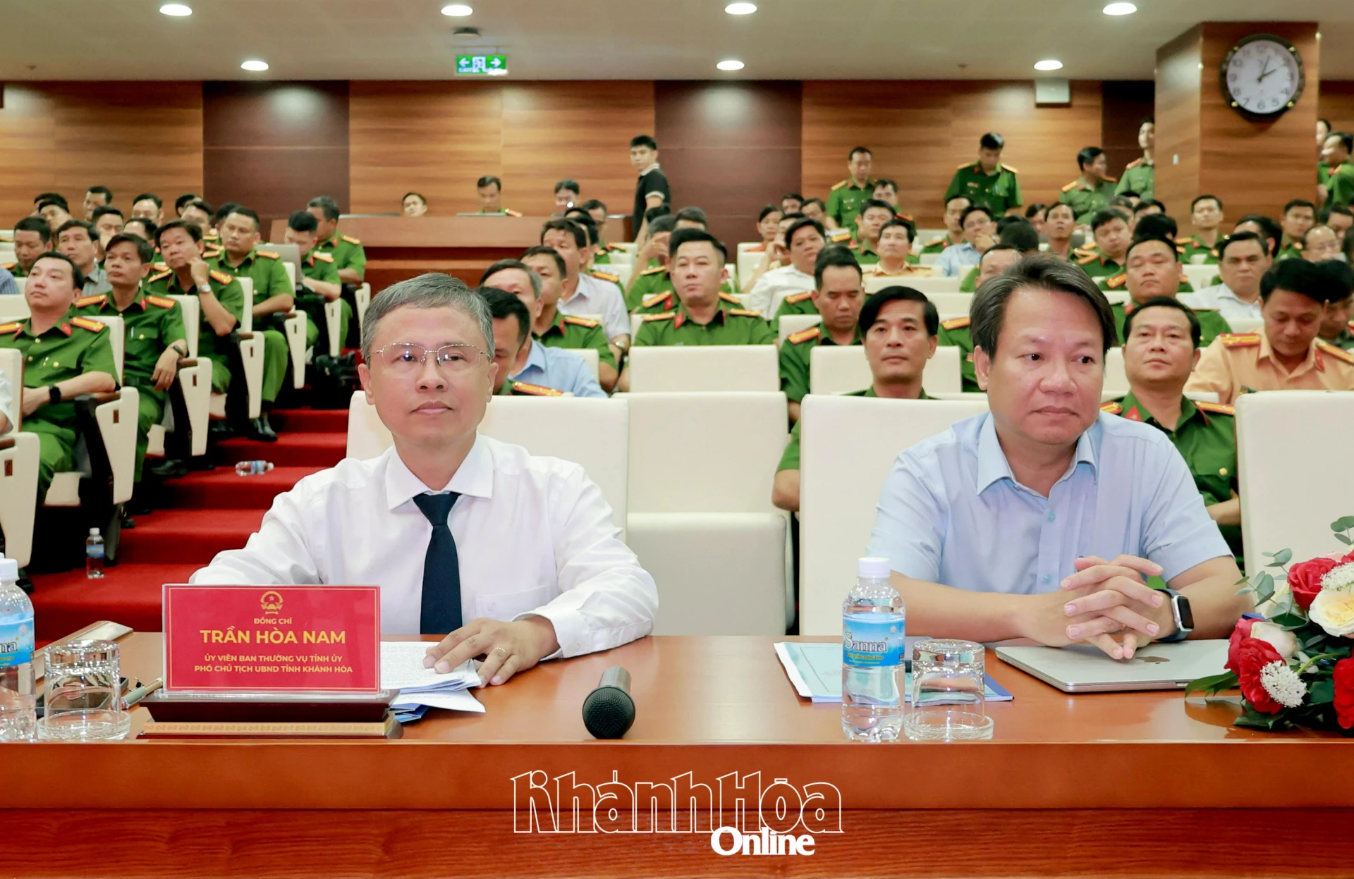 Đồng chí Trần Hòa Nam tham dự hội nghị.