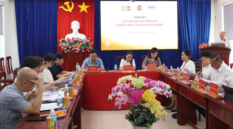 Quang cảnh buổi khảo sát.