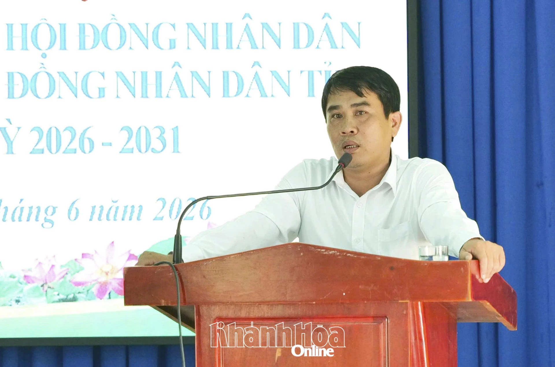 Chủ tịch UBND xã Lâm Sơn giải trình một số nội dung thuộc thẩm quyền.